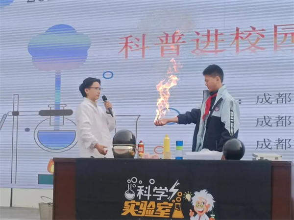 1764641129586072.jpg 20251201_174309_008.jpg