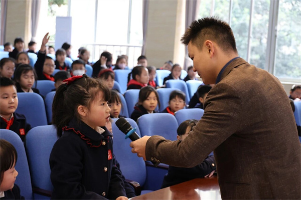 1764654818831593.jpg 2.jpg