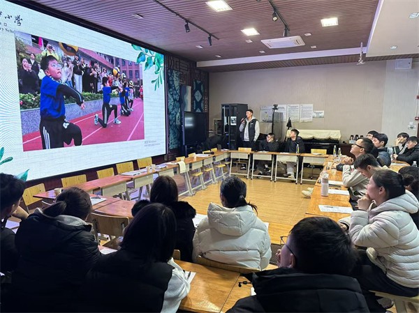 1764723640669514.jpg 8d1e6ec30811c87b77444bbe76b96181.jpg