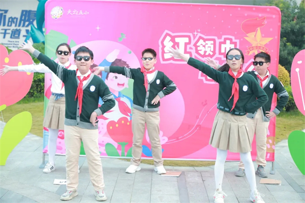 1764726069394610.jpg 20251203_001434_021.jpg