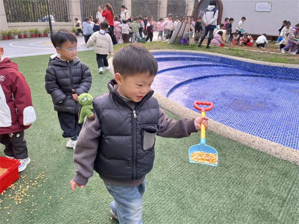 1764728477202815.jpg 20251203_002335_011.jpg