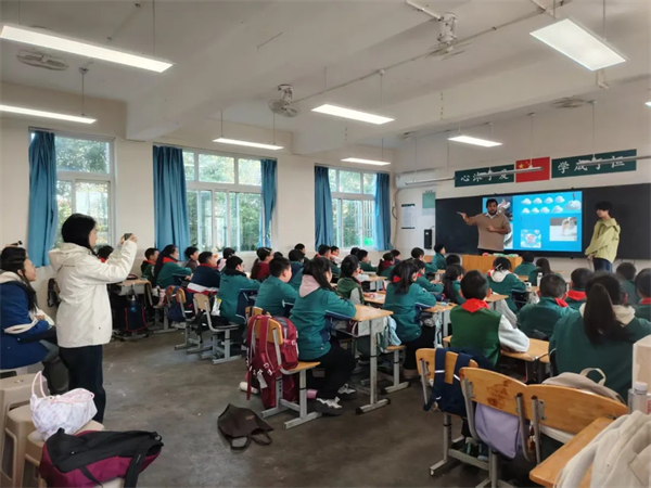 1764728787426931.jpg 20251203_000804_001.jpg