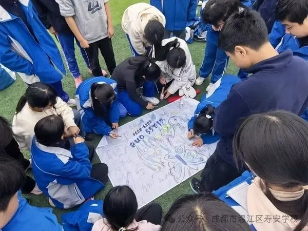 1764741542755524.jpg 20251203_135603_049.jpg