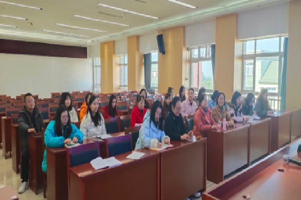 1764749690736966.png yuwen.png