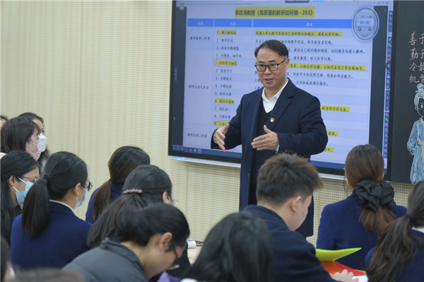 1764751735821064.jpg mmexport1764750431827.jpg