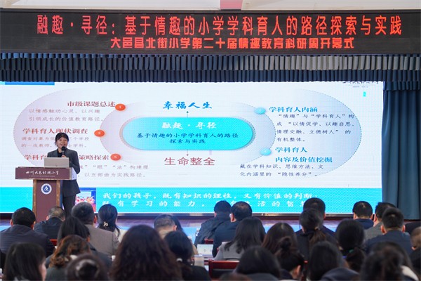 1764915973109275.jpg 4.jpg