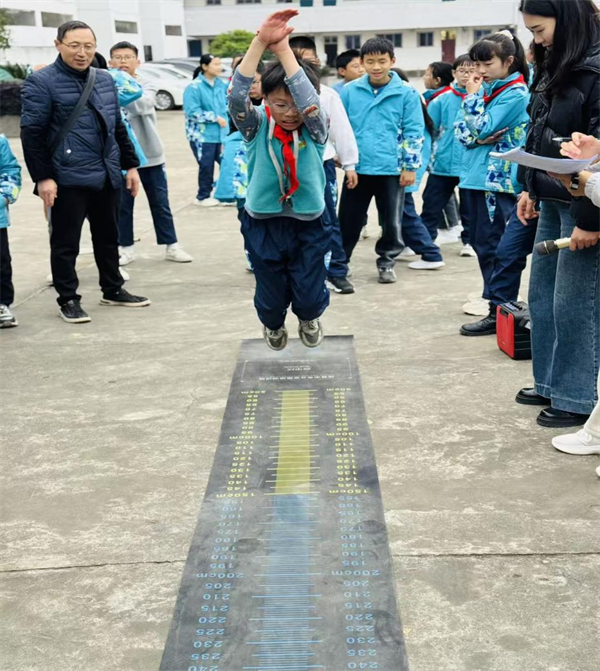 1764918678544336.png 图片54.png