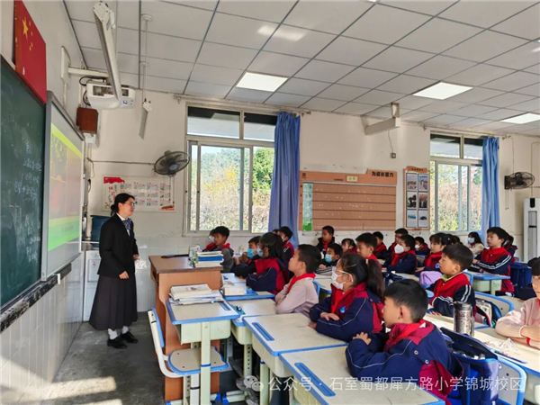 1765158831907853.jpg 20251208_001229_290.jpg