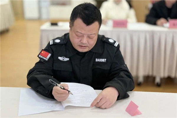 1765158979992108.jpg 20251207_140454_001.jpg