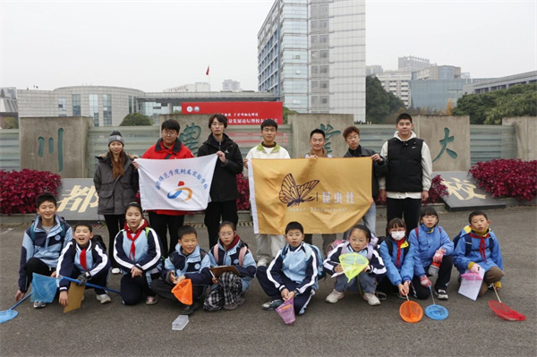 1765159736209021.jpg mmexport1765115392847.jpg