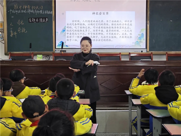 1765161580274536.jpg 20251207_142834_003.jpg