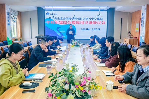 1765161923424400.jpg 20251208_000159_161.jpg