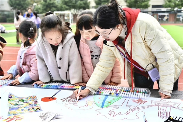 1765162535179129.jpg 20251208_001436_444.jpg