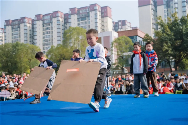 1765176115905940.jpg 20251207_141803_030.jpg