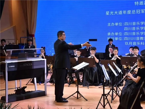 1765241953760808.jpg 20251208_224338_053.jpg