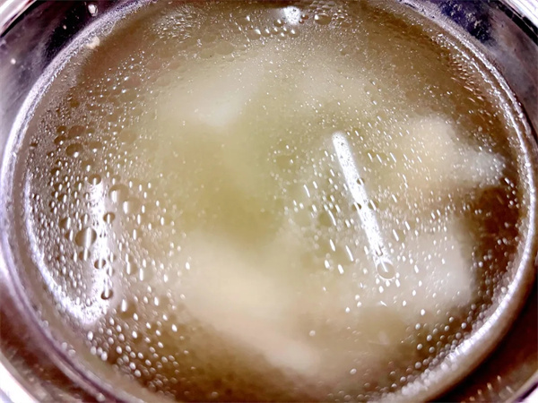 1765242770567024.jpg 20251208_224318_049.jpg