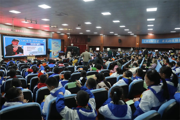 1765243248197534.jpg 20251208_225002_149.jpg