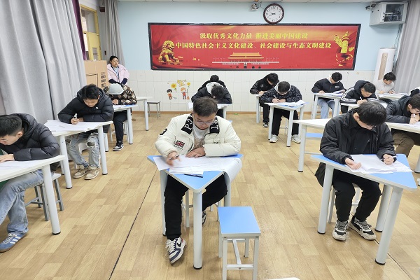 1765257923473749.jpg 222222222222222.jpg