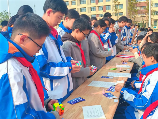 1765328721449614.jpg 20251209_220348_072.jpg