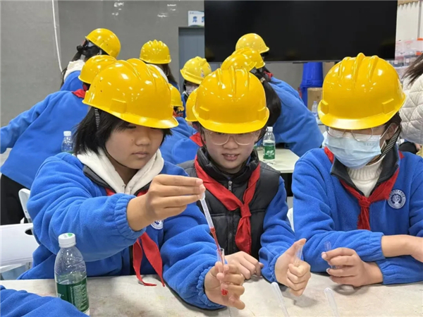 1765330731628729.jpg 20251209_220317_048.jpg