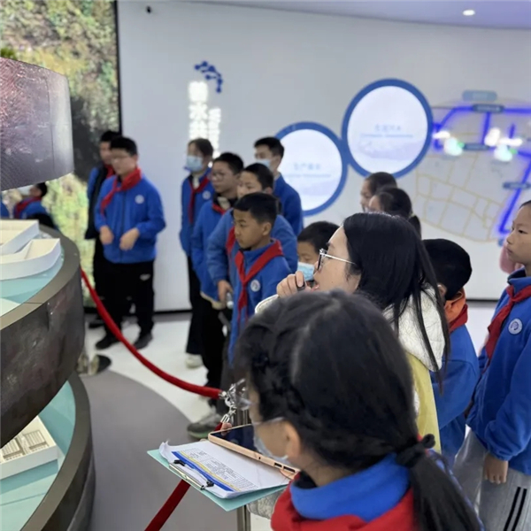 1765330789650680.jpg 20251209_220317_055.jpg