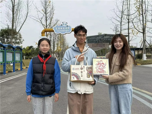 1765330838777312.jpg 20251209_220317_059.jpg