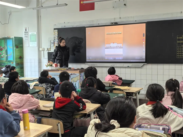 1765334908259052.jpg 20251209_221236_183.jpg