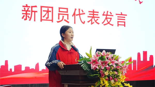 1765501773925290.jpg 20251211_224550_207.jpg