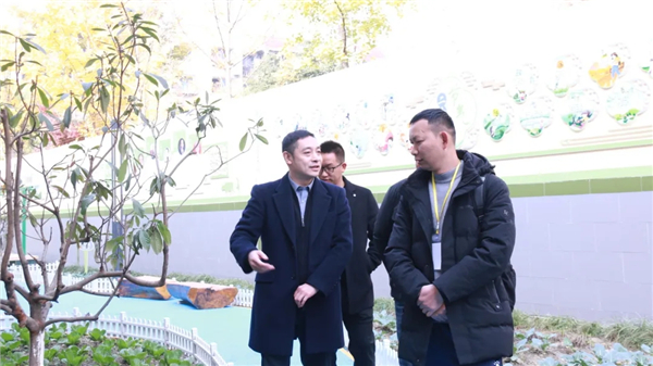 1765503579128363.jpg 20251211_224237_001.jpg