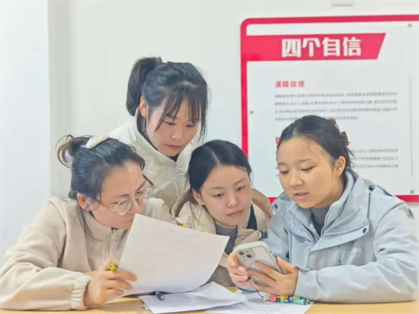 1765503798804365.jpg 20251211_225717_435.jpg