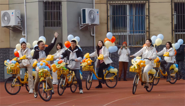 1765521051484907.jpg 47b660ed77f32a3fe495765dcba9fa1b.jpg