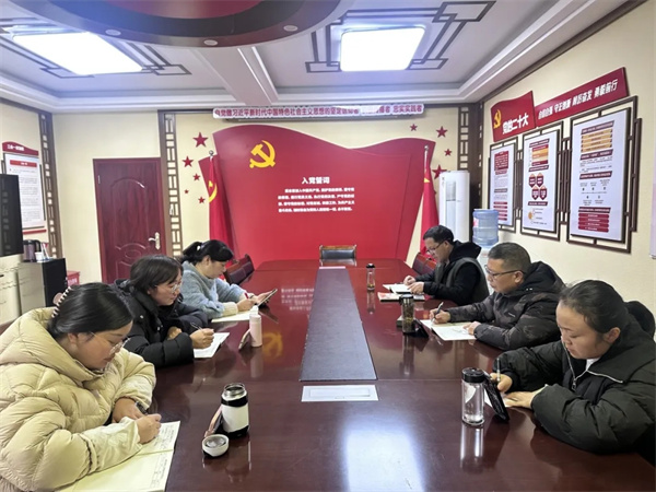 1765765554518506.jpg 20251214_210427_035.jpg