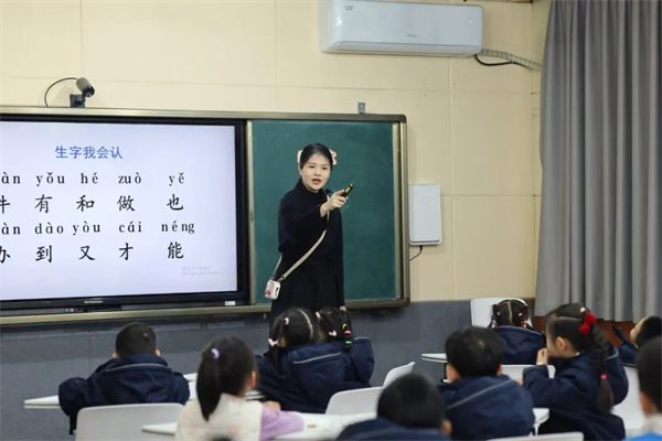 1765766131831948.jpg 20251214_173159_021.jpg