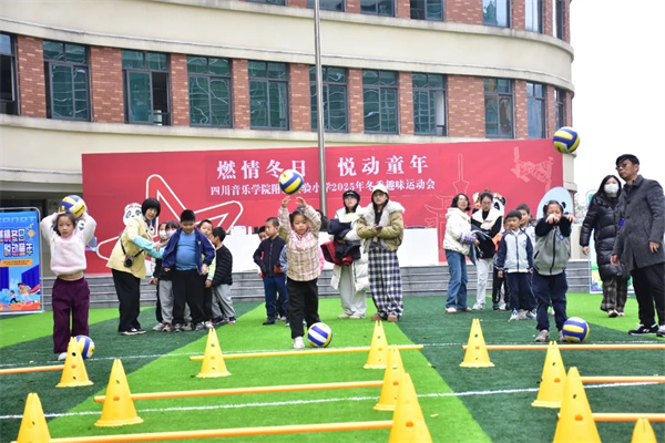 1765779069958342.jpg 20251215_124746_025.jpg