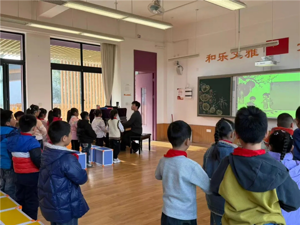 1765785452355302.jpg 20251214_182532_006.jpg