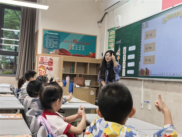 1765850096928360.jpg 20251215_231158_112.jpg