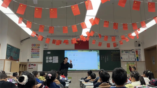 1765850114679389.jpg 20251215_231158_114.jpg