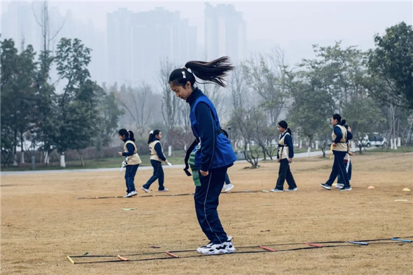 1765933389560357.jpg 20251216_224458_195.jpg