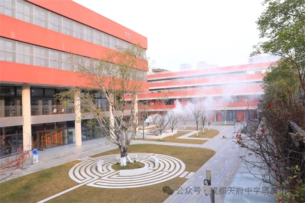 1766021014662170.jpg 20251217_230241_023.jpg