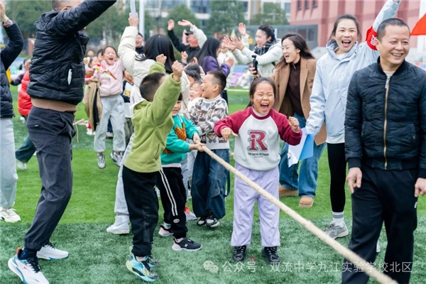 1766538862491869.jpg 20251224_001153_071.jpg