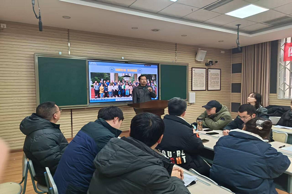 1766560421623459.png yuwen.png