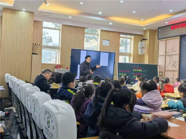 1766734848987044.jpg 20251225_231222_288.jpg