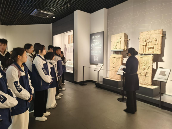 ��2025.12.26��Ѱ�ݲع��ϴ����� ��ƳǺ�ɫ������308.png