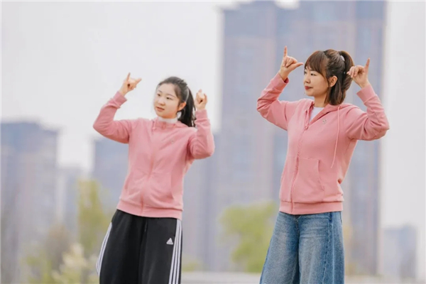 1774245803545952.jpg 20260322_213350_163.jpg