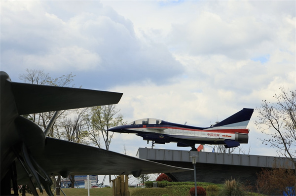 1774576669519614.jpg 2.jpg