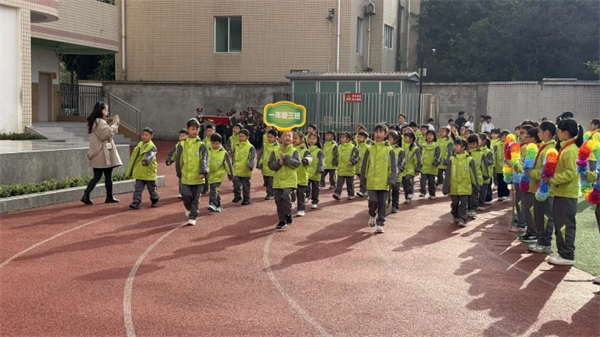 1774671145465743.jpg ade7806653484f37826352db8cbde76c.jpg