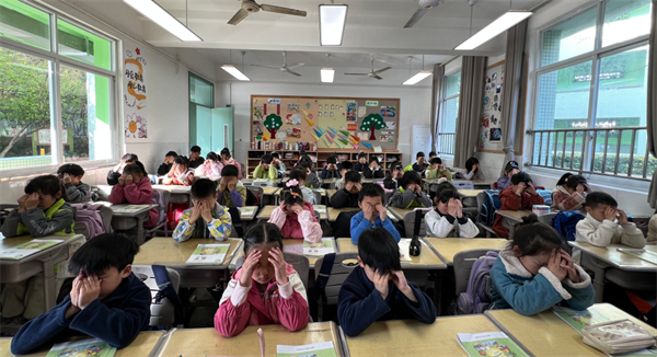 1774671223929335.jpg 7c95b3a4-f05e-4b93-a777-d05909804116.jpg