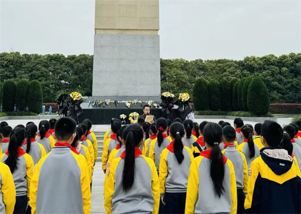 1774674520753986.jpg a40d980c-b875-4641-bdd6-e8cac929e84b.jpg