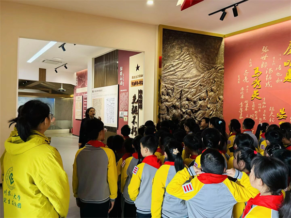 1774674568130126.jpg 482e435ee72bfc4453e2e5cd3ef25e8b.jpg