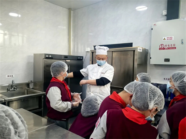 1774852296566364.jpg 20260330_095705_026.jpg